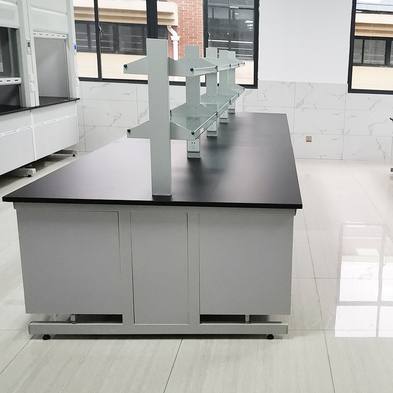  Inspection room